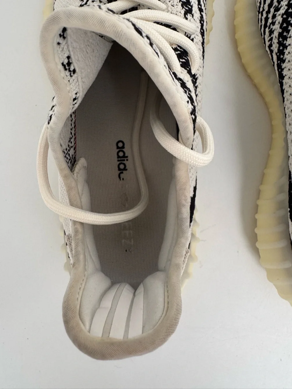 Yeezy Boost 350 V2‎ Zebra, Size 10